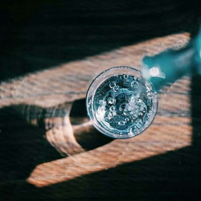 安奈 光影：你给我的光芒 足以跨越整个世界