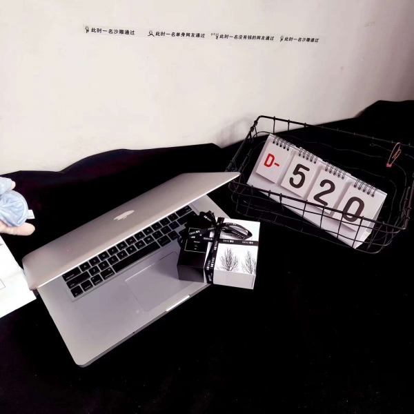 我只有两个愿望 你在身边 在你身边