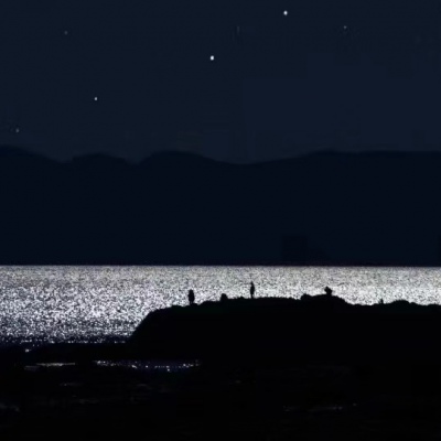 池媚恩  唯美星空壁纸/今晚的夜空真迷人啊