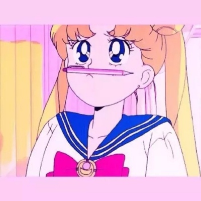 江煜/美少女战士粉红背景图