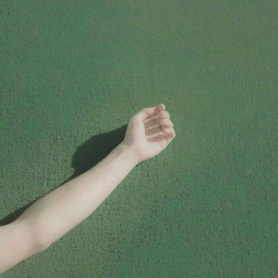 绿色文艺清新美图   初闻不知曲中意