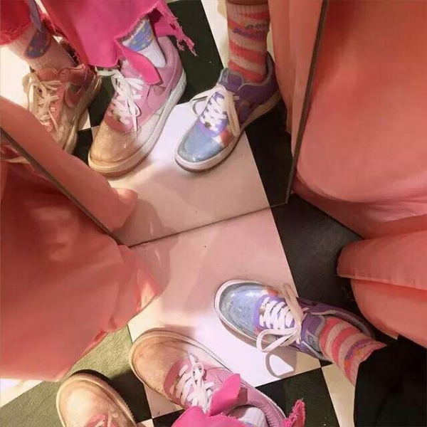安奈 ins风背景图 天上只有一个月亮 世间只有一个你