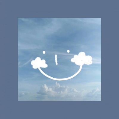 蓝色天空背景图    愿喜   常来
