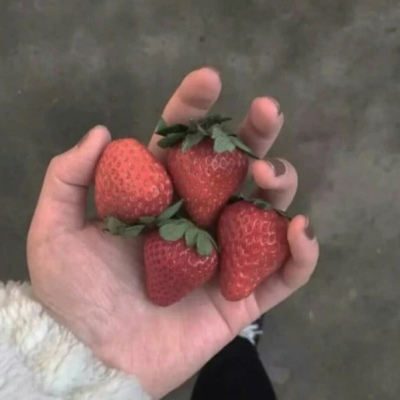 唯美清新系背景图 我裁一段星河以赠你?好教你不逊色这人间错落烟火