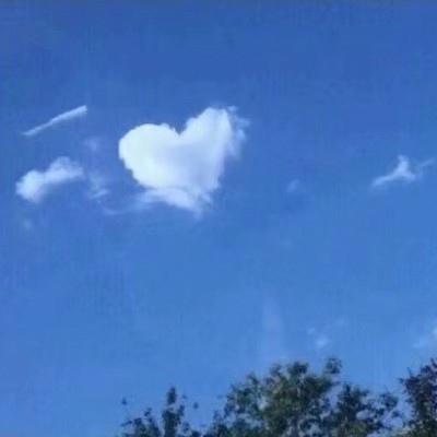 今天也是可爱的女孩