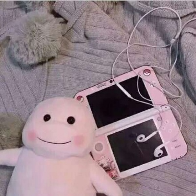 荼纺?壁纸/ 只愿人生如初见