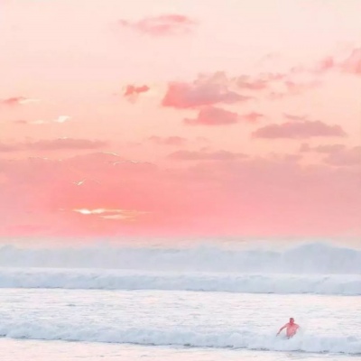 江阮妤:海边风景背景图