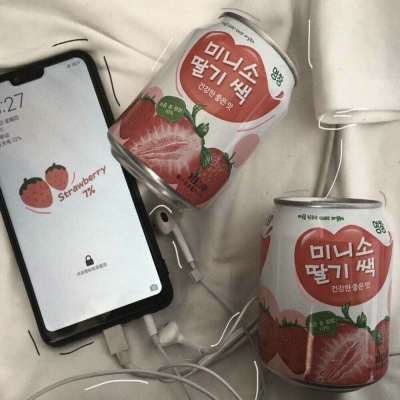 宋知意.空间背景图.
dt野璎.喜欢点赞关注呐.我！超爱哆啦A梦！
