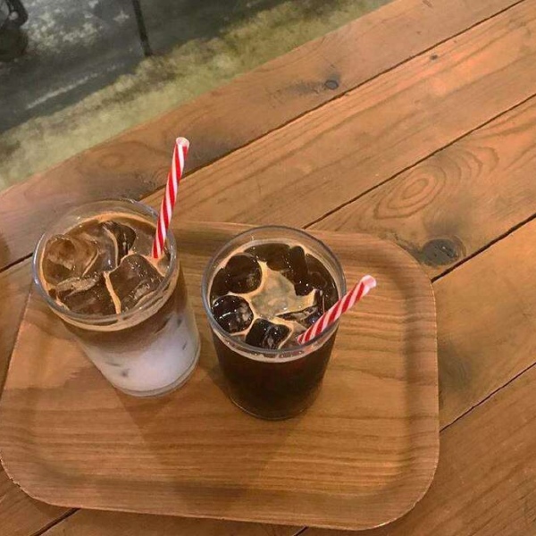 夏子衿/ins新颖潮流背景图