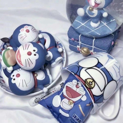 江奕/美食背景图朋友圈壁纸/要星光要月亮 要世界投降 更要在你身旁 ?