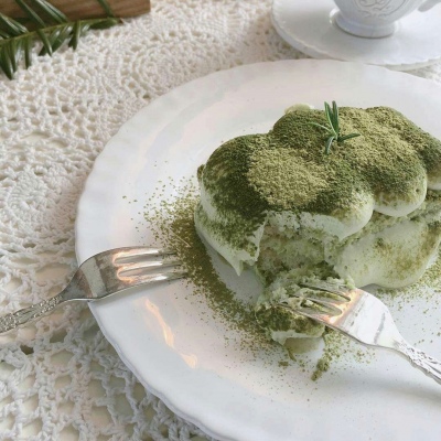 绿色系清新背景（绿色 食品 抹茶） 月牙儿