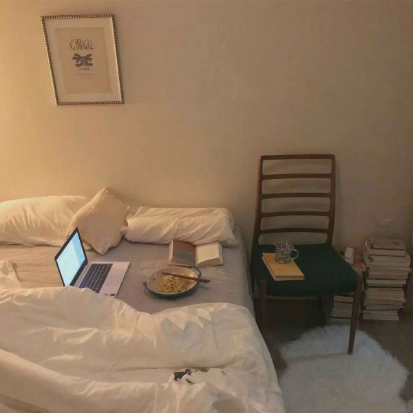 芯儿   暖色系家居背景图    生活可爱 万物可期 有所期待