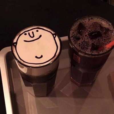 江喻绾    背景图片 /满目山河。