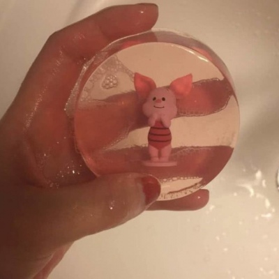 林七七/背景图/ 有得也有失，生活就是如此。