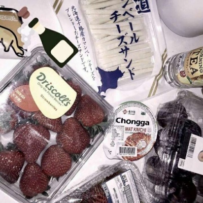 允言/唯美清新杂图背景头像   希望你热爱生活顺便也热爱我。