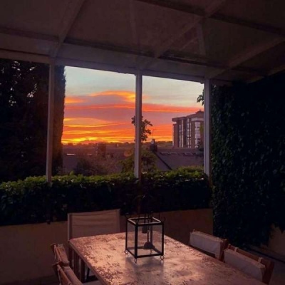 背景图/是心动啊