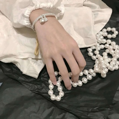 皆甜:意境唯美冷色系/后来才知道，和有些人最好的结局，就是再也不见