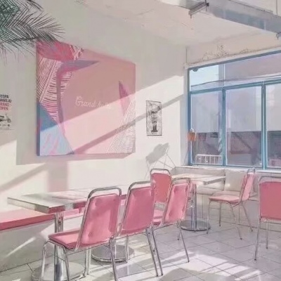 粉色系列配图呐?