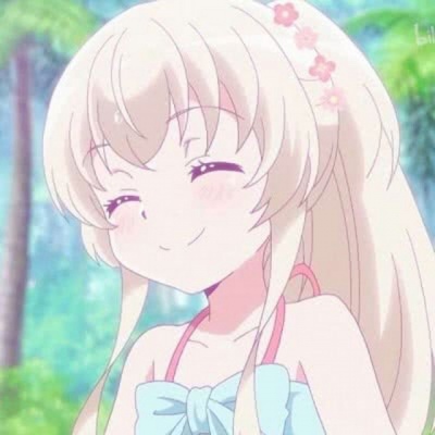女生动漫头像/“忙着可爱?忙着长大~”