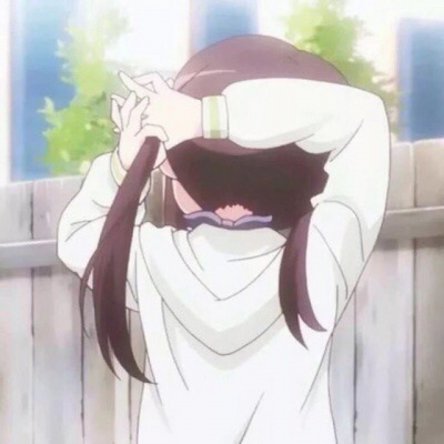 女生动漫头像/“忙着可爱?忙着长大~”