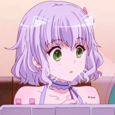 女生动漫头像/“忙着可爱?忙着长大~”