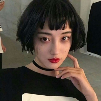 欧美的小姐姐们超酷诶*罒▽罒*