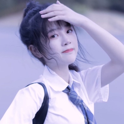 白灏宇:微信头像/女生/森系/从此热爱世界 无最爱 无例外.