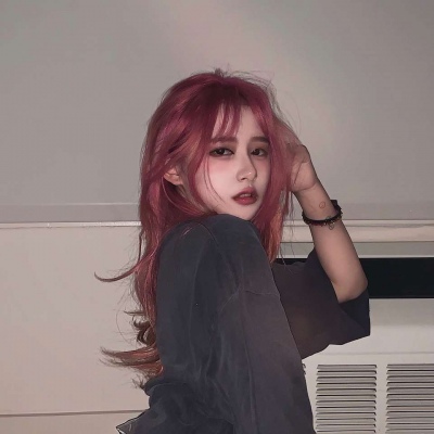 溺毙:成熟靓丽意境风气质女头.把你归还给人海 是清醒也是知趣
