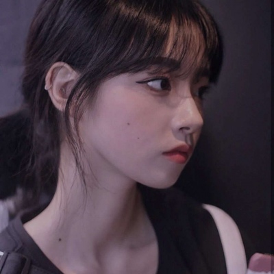 溺毙:成熟靓丽意境风气质女头.把你归还给人海 是清醒也是知趣