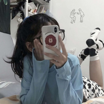 ins超火原宿风女头/没有一个冬天不能逾越，没有一个春天不会到来