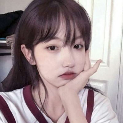 沈词/ins意境成熟微信女生头像  我的未来一片光明
