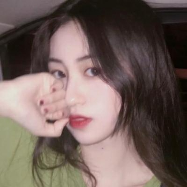 茶儿.  优质闺蜜两人女头/别辜负时光 别辜负自己 愿你成为你想成为的人