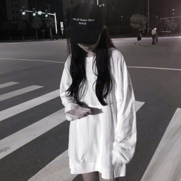 念七 小清新四人优质精致闺蜜女生头像
