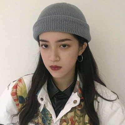 溺毙:超酷成熟御姐风意境魅力女头.时间全耗在垃圾信息和垃圾情绪上了