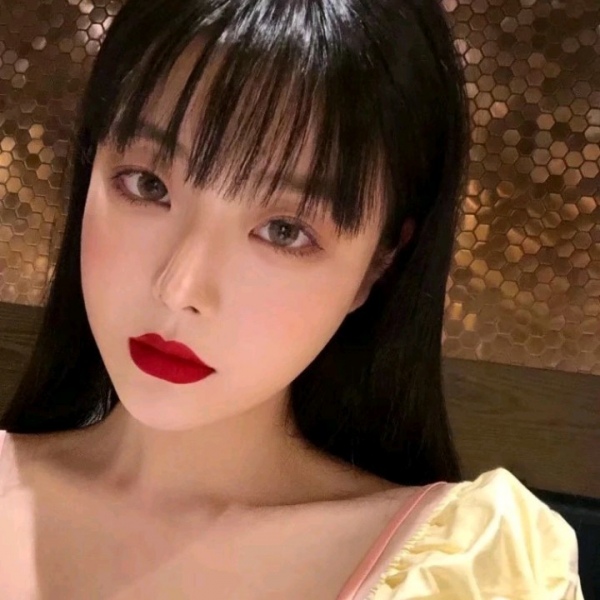 念七 御姐女生精致头像