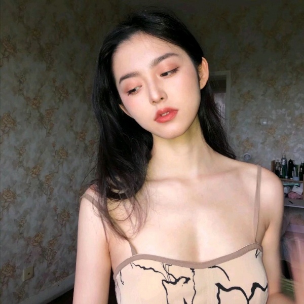 念七 御姐女生精致头像