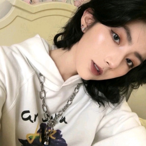 念七 御姐女生精致头像