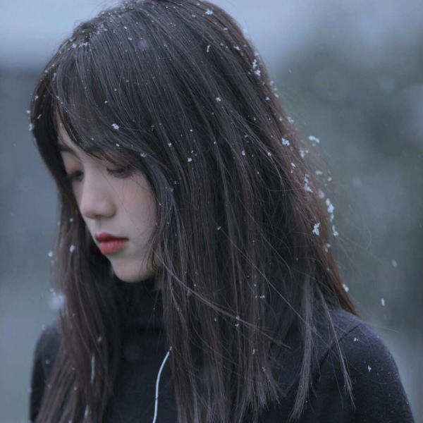 白灏宇:微信头像/女生/    图源dt:yu暄