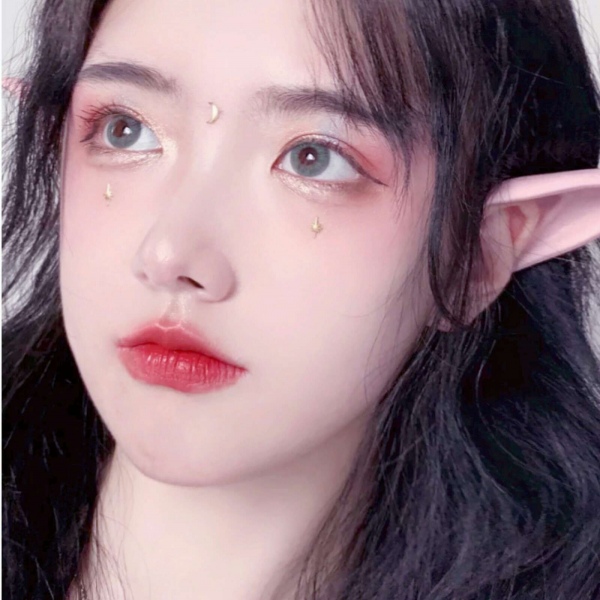 念七 特写女生头像