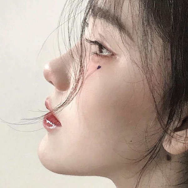 念七 特写女生头像