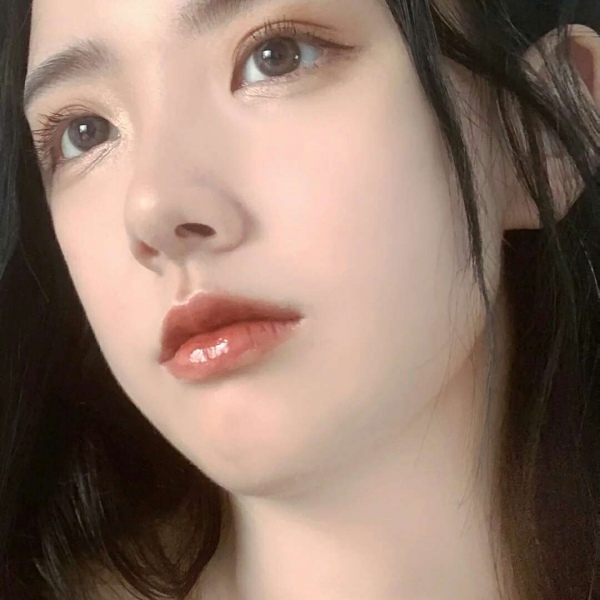念七 特写女生头像