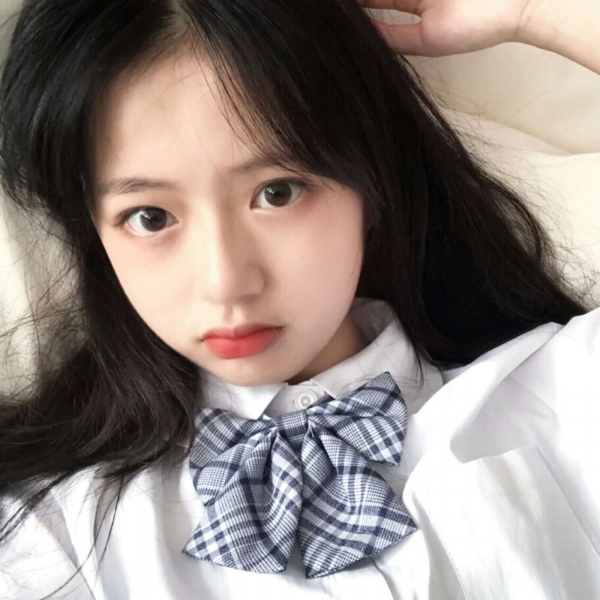 白灏宇:微信头像/女生/可爱/    图源dt:养