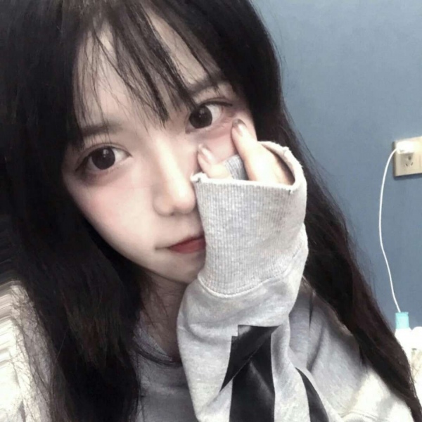 江奕/ins唯美意境小清新女头/你校服上的香味让我找遍了超市所有的洗衣液
