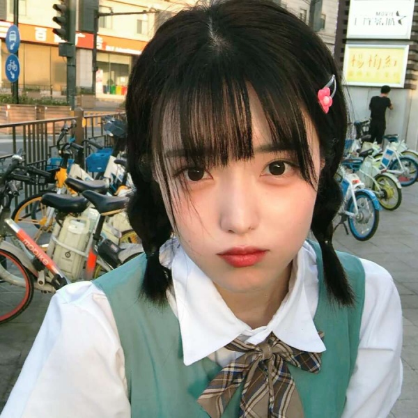 念七 小清新魅力女生头像