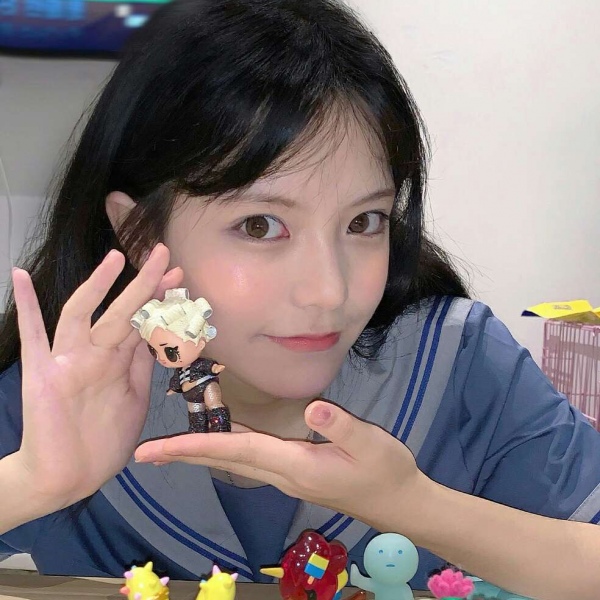 念七 小清新魅力女生头像