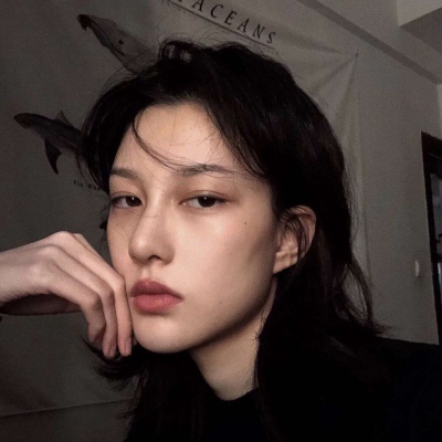 溺毙:成熟简单原宿风气质微信女头.熬过无人问津的日子 才有诗和远方.