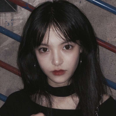 溺毙:成熟简单原宿风气质微信女头.熬过无人问津的日子 才有诗和远方.