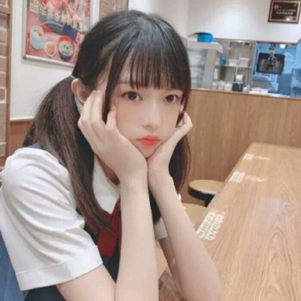 安奈 清纯明朗女头 我不看月亮 也不想说你 这样 月亮和你都蒙在鼓里