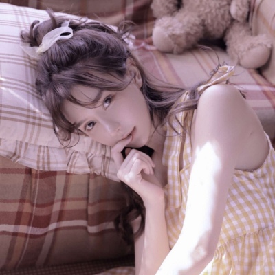 沫兮/气质女生头像/你最好喜欢我 就是明目张胆 深情款款那种。