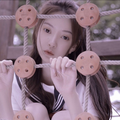 沫兮/气质女生头像/你最好喜欢我 就是明目张胆 深情款款那种。